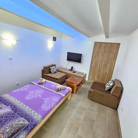 Booking Apartments Alone 1 Belgrad Exterior foto