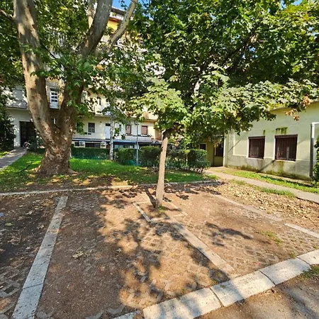 Booking Apartments Alone 1 Belgrad Exterior foto